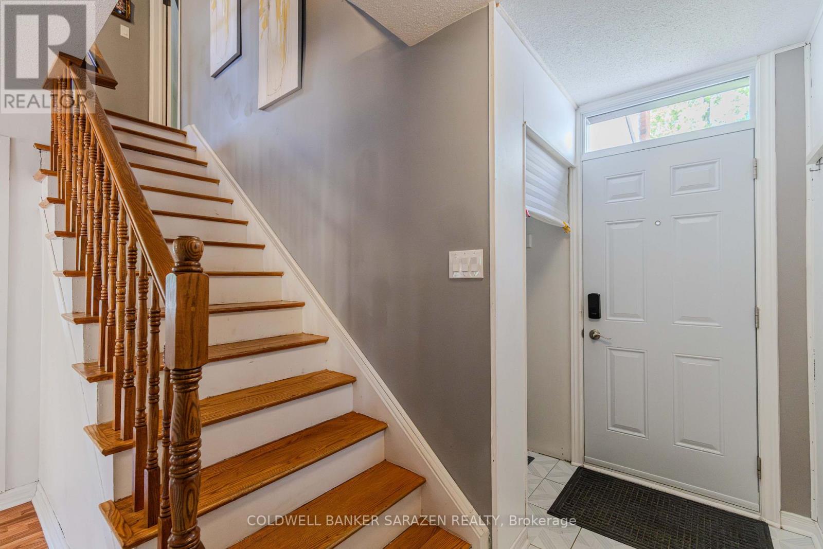 34 Hobart Crescent, Ottawa, Ontario  K2H 5S4 - Photo 5 - X13602482