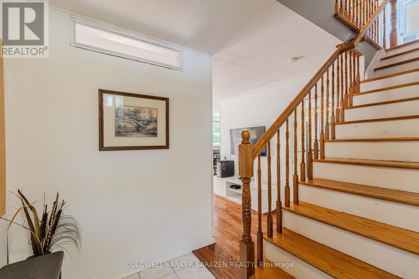 34 Hobart Crescent, Ottawa, Ontario  K2H 5S4 - Photo 6 - X13602482