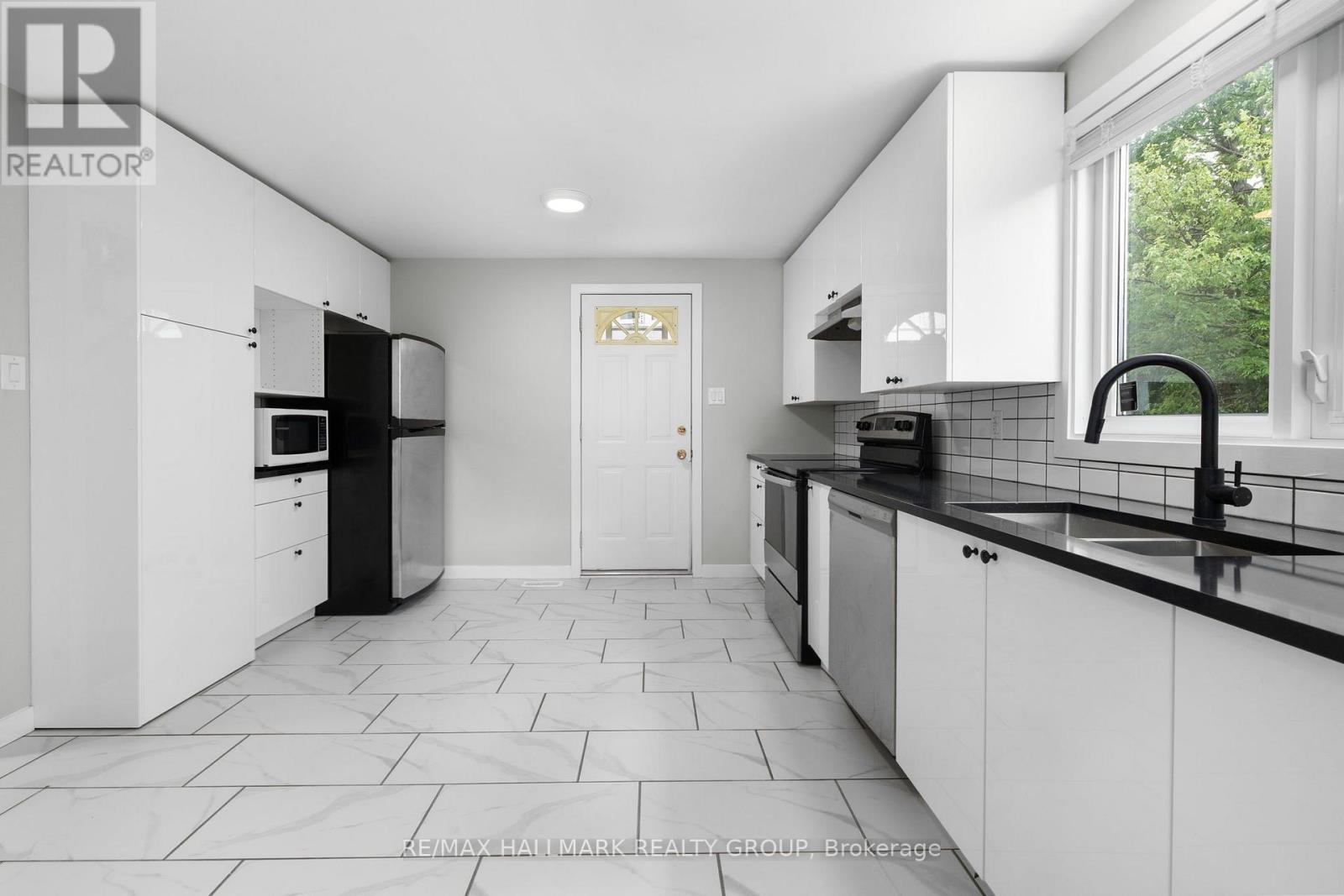 84 Chesterton Drive, Ottawa, Ontario  K2E 5T6 - Photo 13 - X13602786