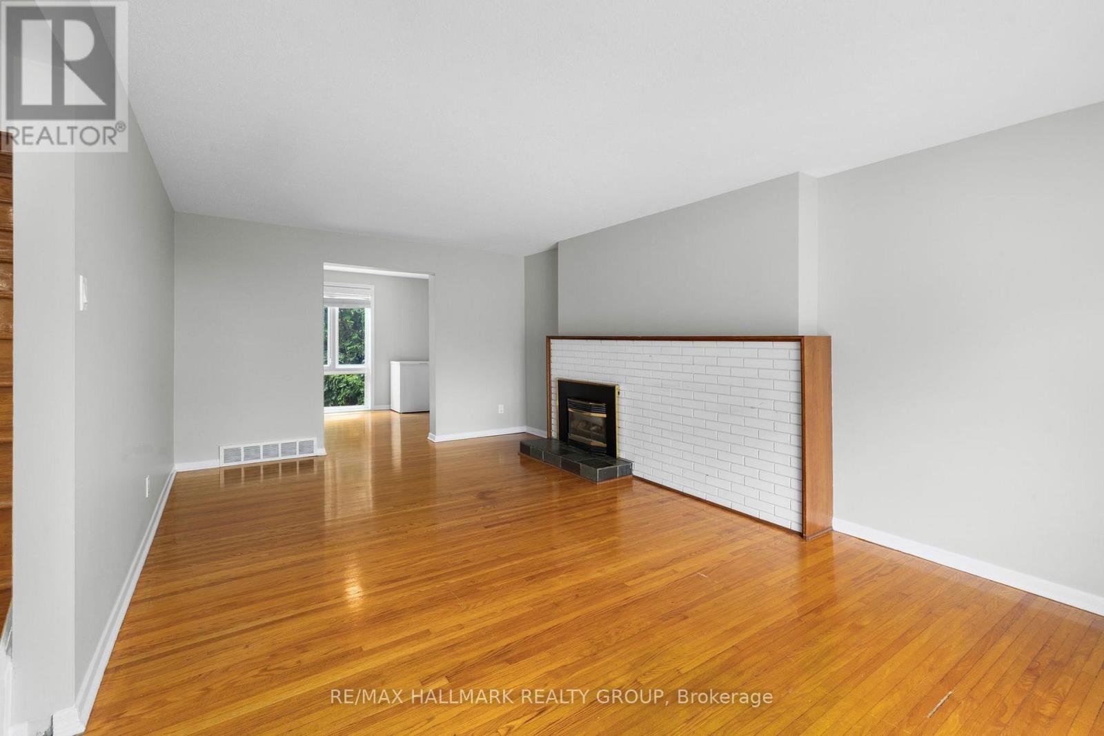 84 Chesterton Drive, Ottawa, Ontario  K2E 5T6 - Photo 5 - X13602786