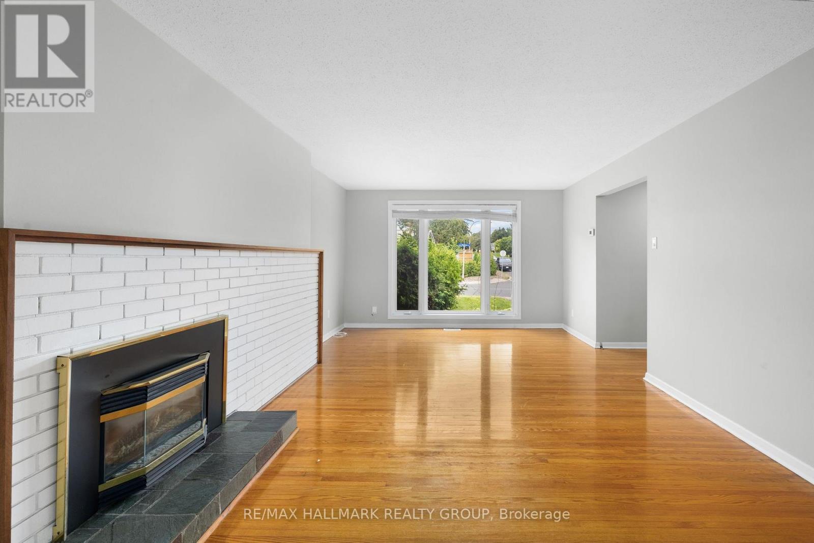 84 Chesterton Drive, Ottawa, Ontario  K2E 5T6 - Photo 8 - X13602786