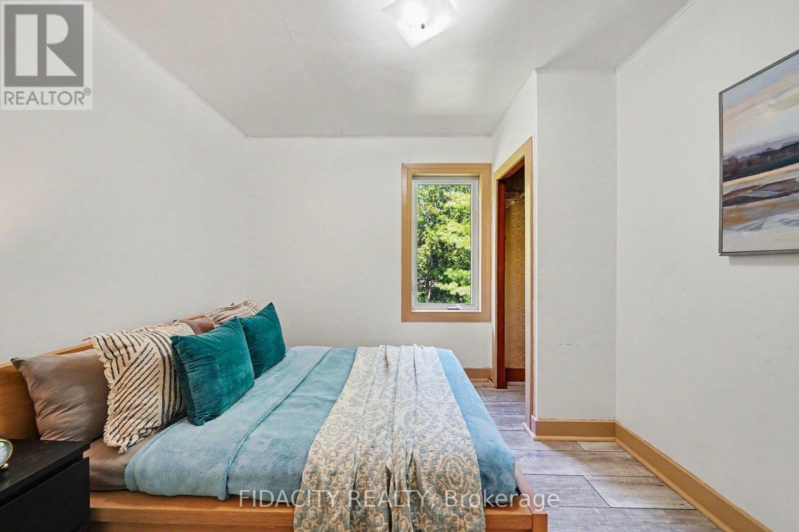 6811 Flewellyn Road, Ottawa, Ontario  K2S 1B6 - Photo 12 - X13604394