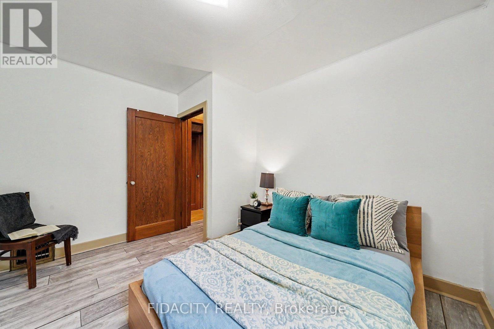 6811 Flewellyn Road, Ottawa, Ontario  K2S 1B6 - Photo 13 - X13604394
