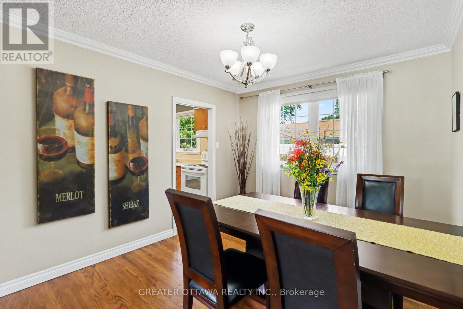 139 Abbeyhill Drive, Ottawa, Ontario  K2L 1H6 - Photo 6 - X13604870