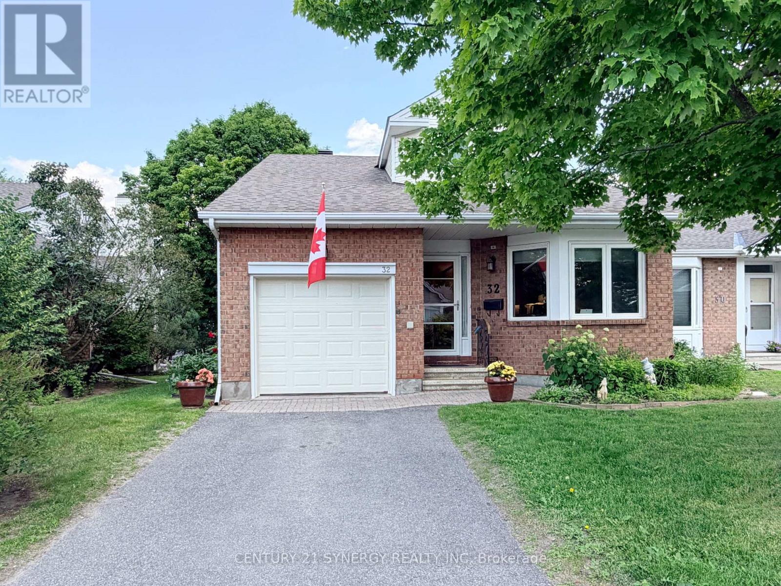 16 - 32 Innesbrook Court, Ottawa, Ontario  K2S 1C7 - Photo 1 - X13605004