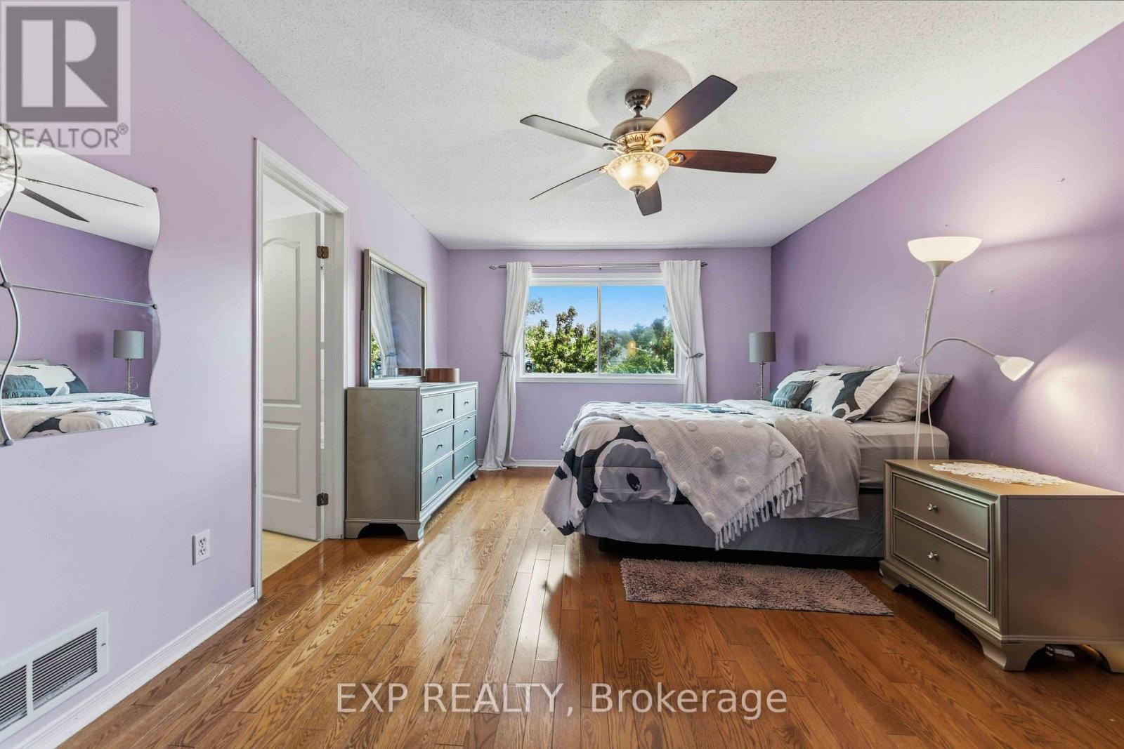 86 Scarlet Court, Ottawa, Ontario  K1T 3R6 - Photo 15 - X13605026