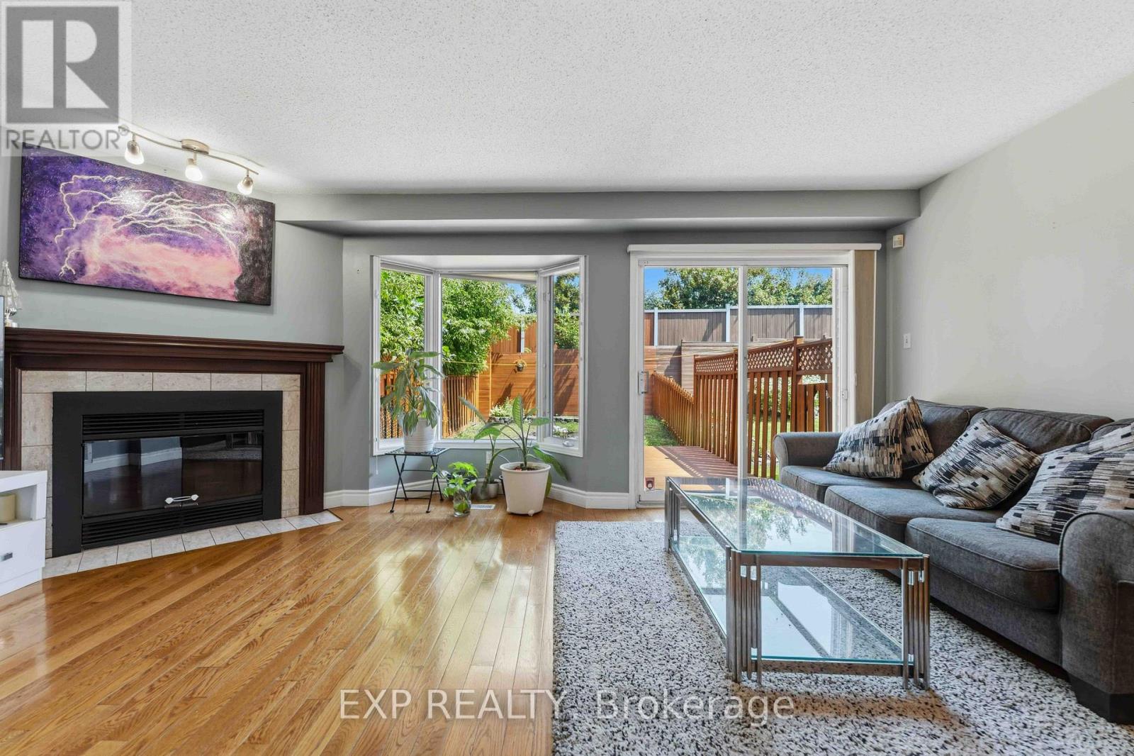 86 Scarlet Court, Ottawa, Ontario  K1T 3R6 - Photo 7 - X13605026