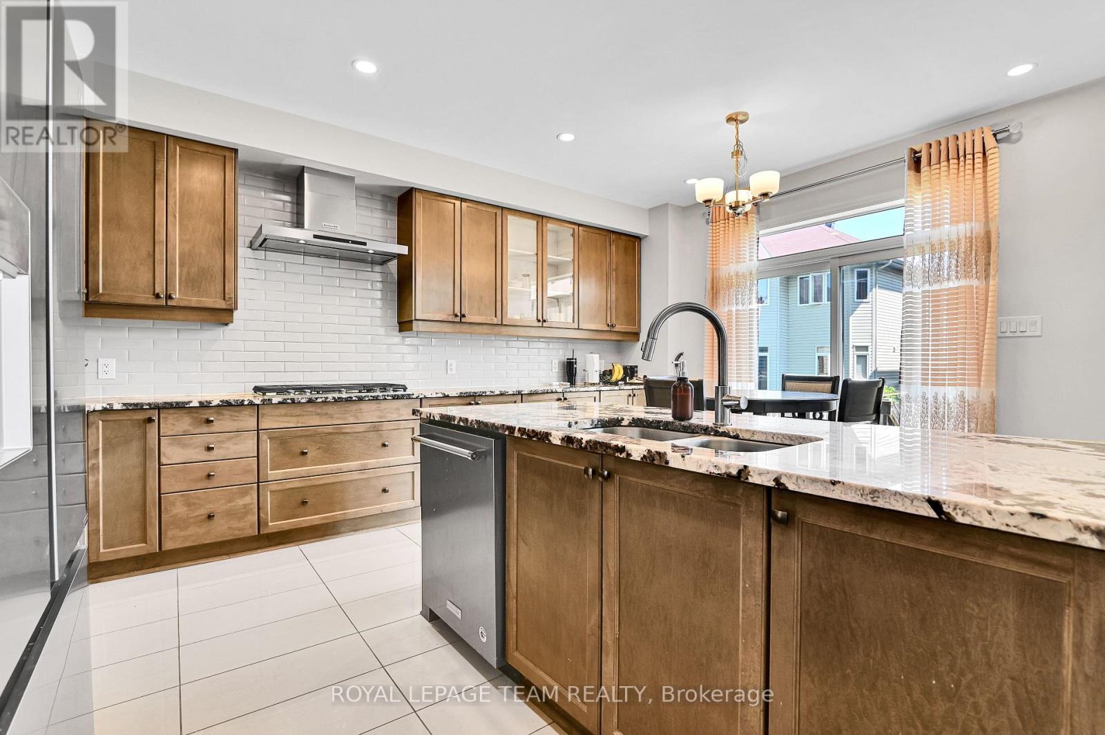 192 Southbridge Street, Ottawa, Ontario  K4M 0E2 - Photo 14 - X13605032