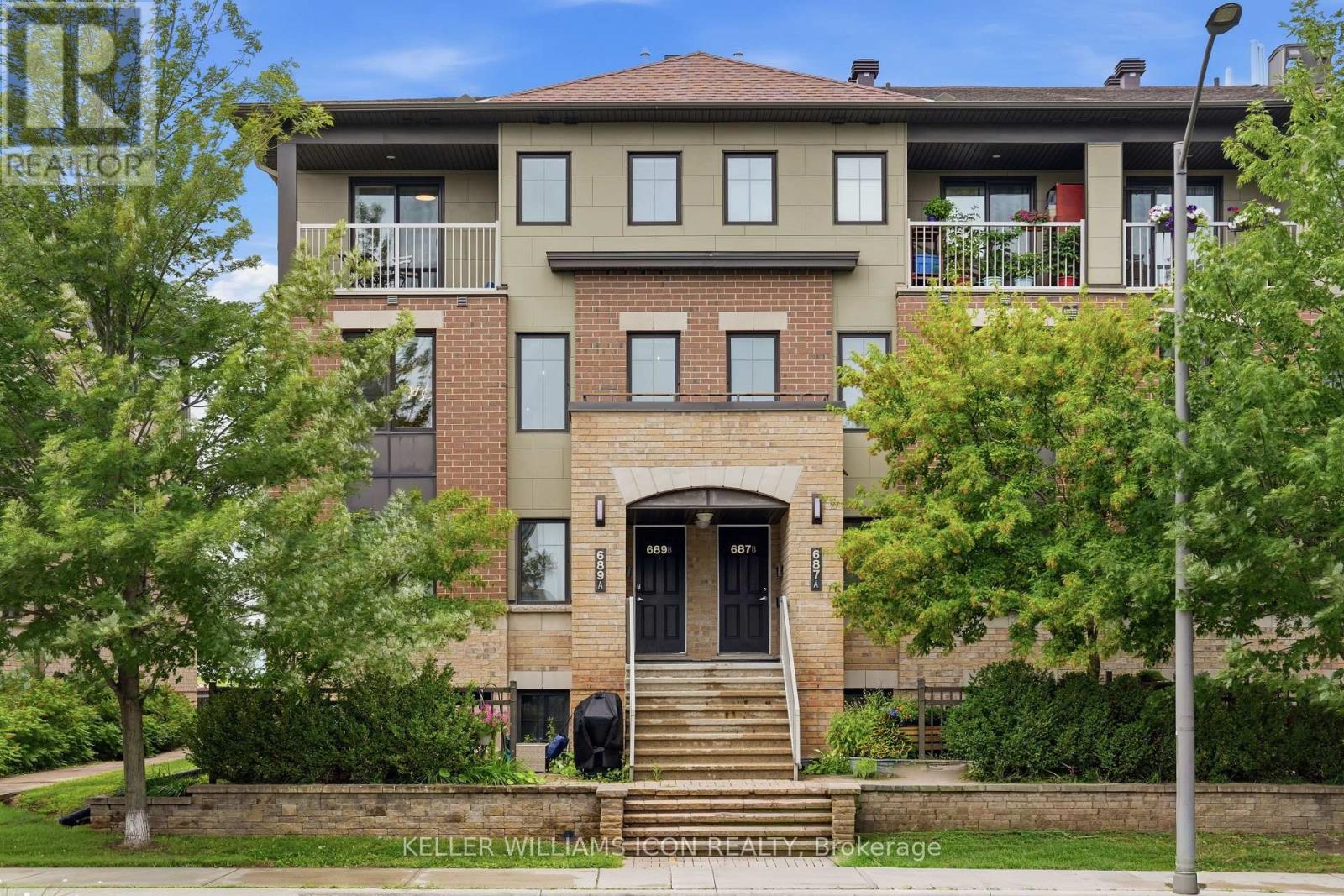 689b Sue Holloway Drive, Ottawa, Ontario  K2J 5R6 - Photo 1 - X13605044