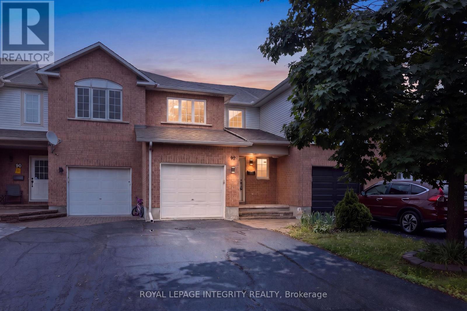 92 Inverkip Avenue, Ottawa, Ontario  K1T 4C3 - Photo 1 - X13605226
