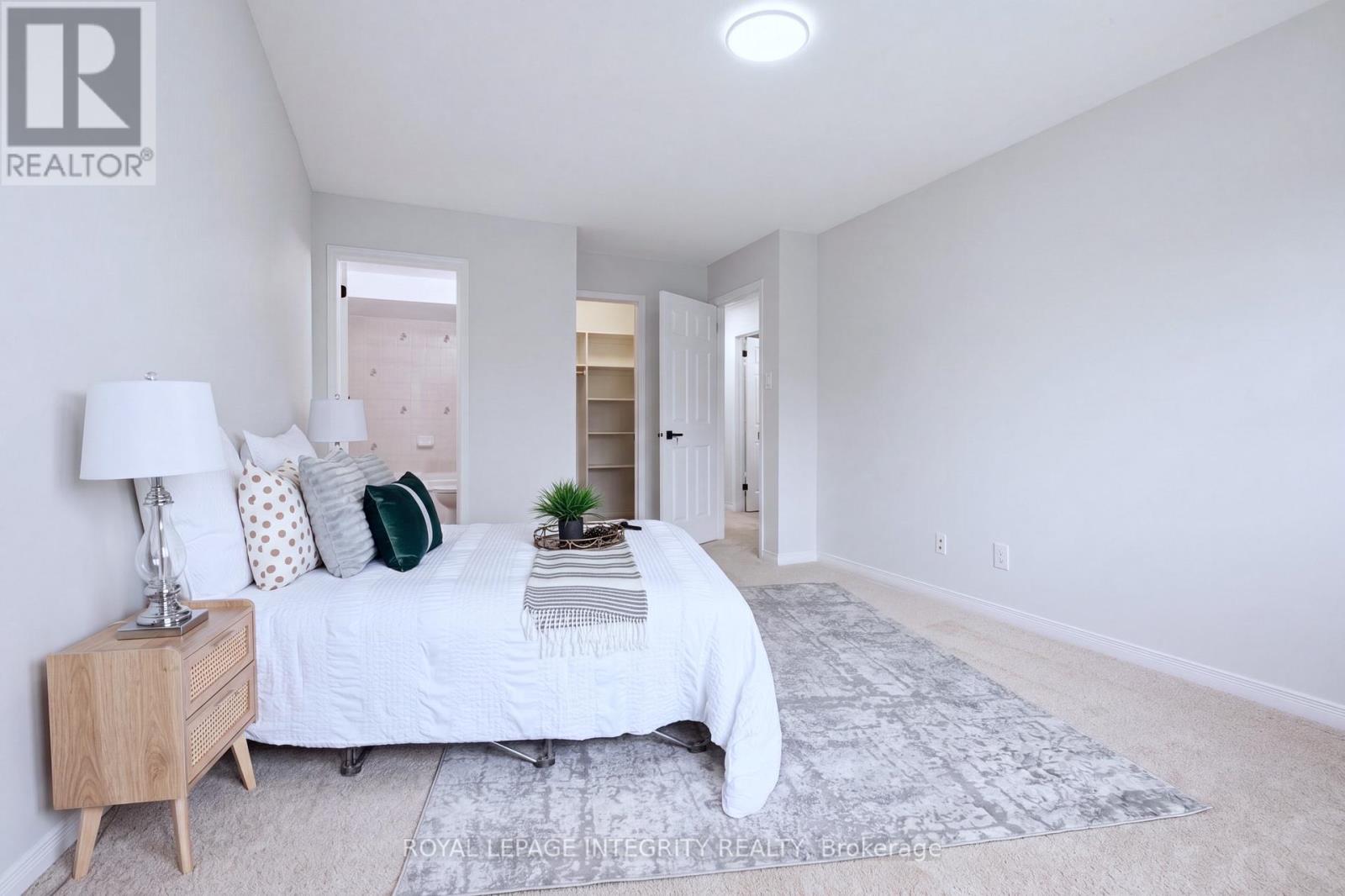 92 Inverkip Avenue, Ottawa, Ontario  K1T 4C3 - Photo 41 - X13605226